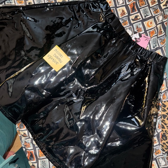 Vixen by Micheline Pitt Bad Kitty SKIRT & TOP - Picture 2 of 3